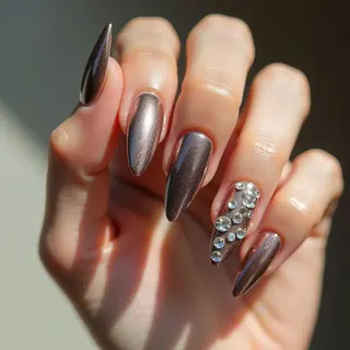 Mermaid Chrome Moon Nails for a Black Dress