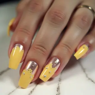 Rose Gold Confetti Nails: Spring's Minimalist Art