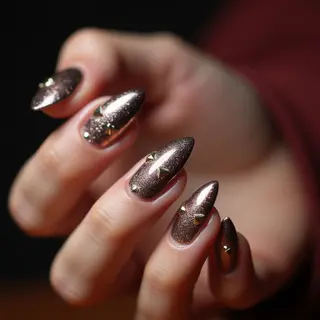 Tribal Chrome Christmas Nails for November & December